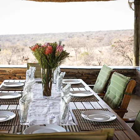 Tholo Manzi Private Game Farm Vila Zeerust Exterior foto