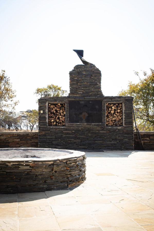 Tholo Manzi Private Game Farm * Zeerust
